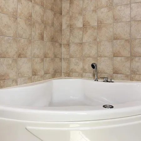 Tranquil Retreat Near Golf - By Traum