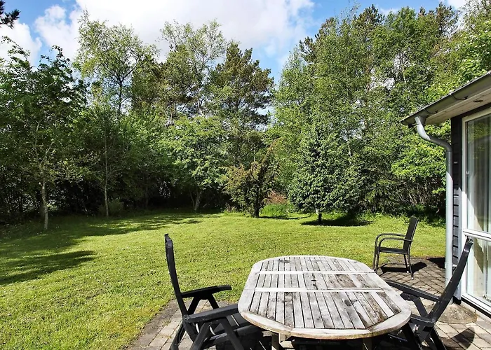 Tranquil Retreat Near Golf - By Traum Bunken